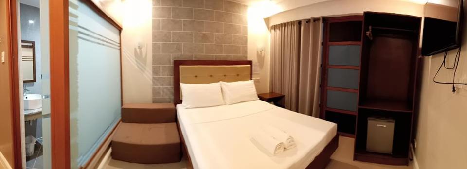Panglao Alona Suites Bolod  Exterior photo